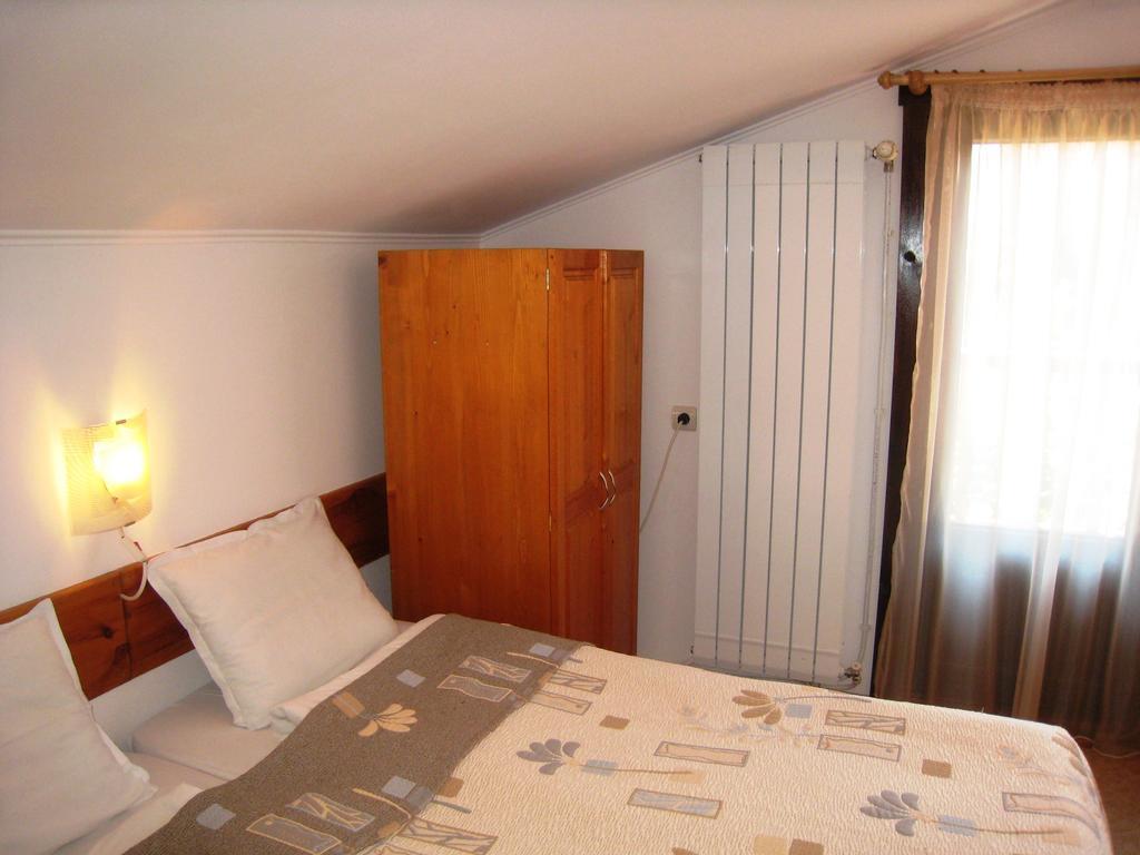 Guest House Voyno Dobrinishte Kamer foto